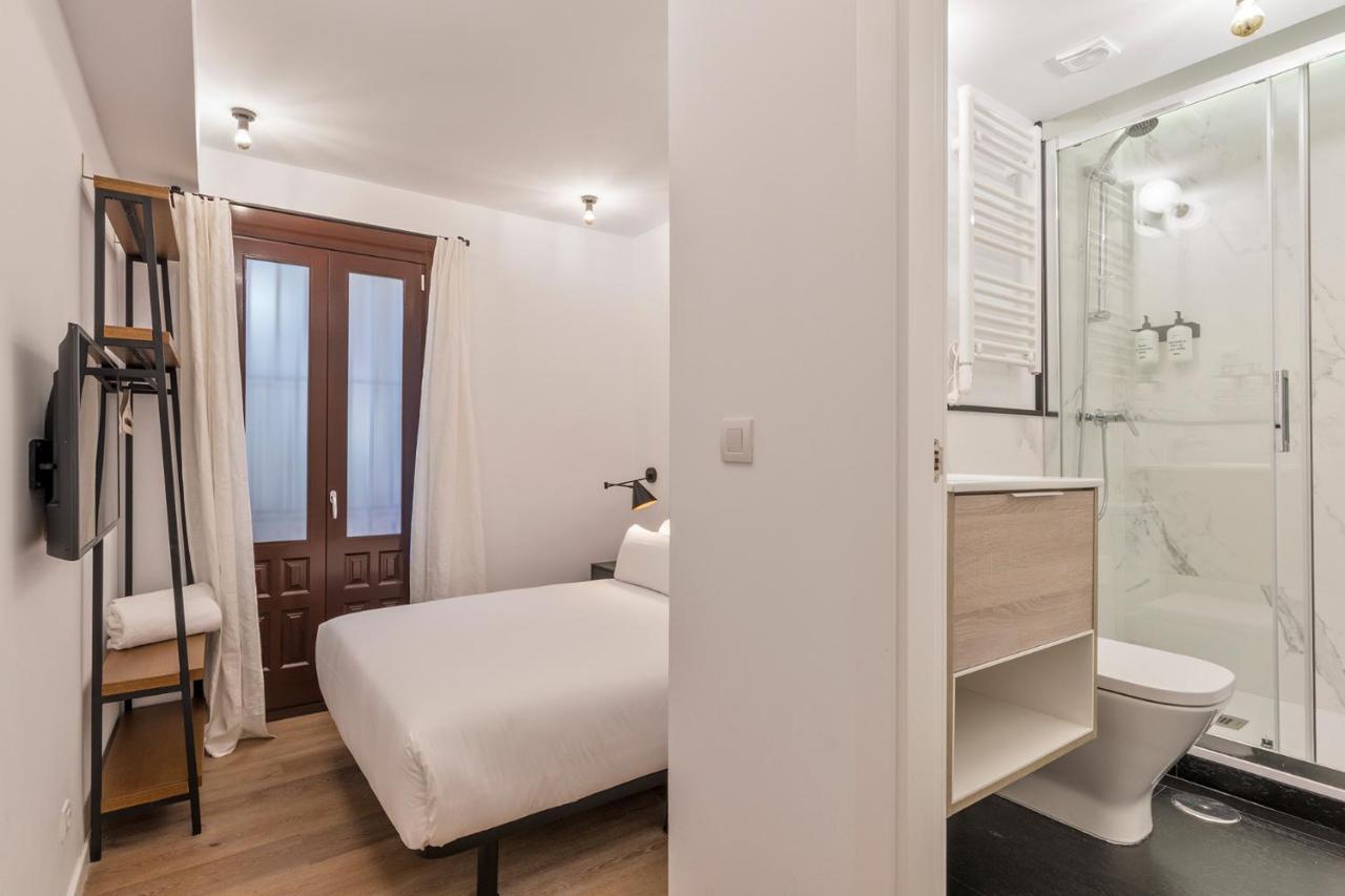 Uma Suites Atocha Μαδρίτη Εξωτερικό φωτογραφία